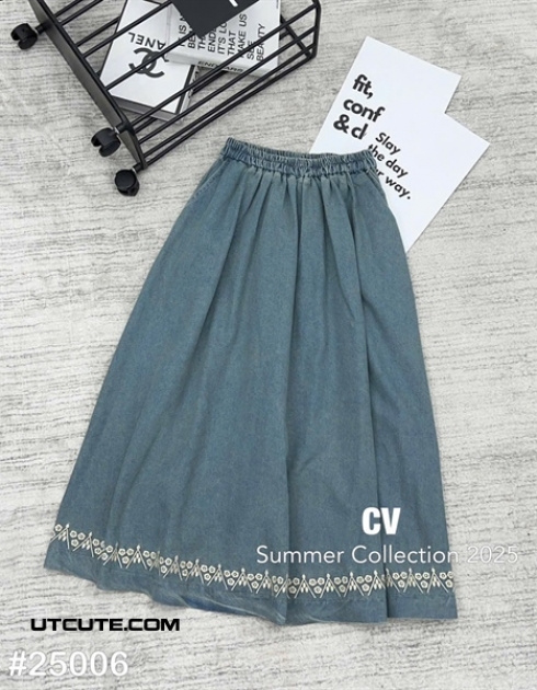 CHÂN VÁY JEAN DÀI THÊU GẤU 25006#